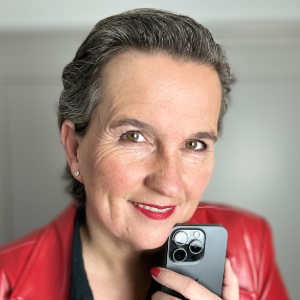 Speaker - Verena Olesinski