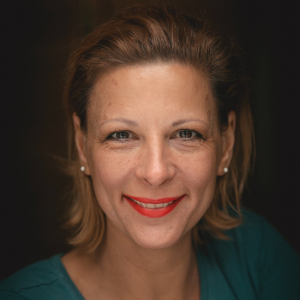 Speaker - Mel Tracums-Hinke