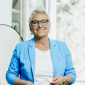 Speaker - Pia Riedinger