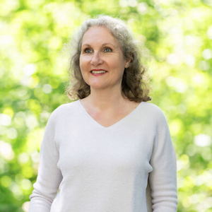 Speaker - Caroline-Thérèse Helfer