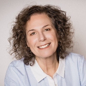 Speaker - Erika Schmid