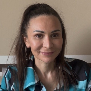 Speaker - Raphaela Hofer